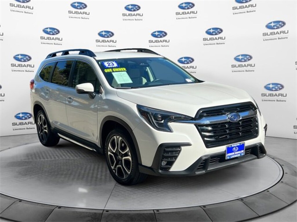 Used 2023 Subaru Ascent Limited SUV