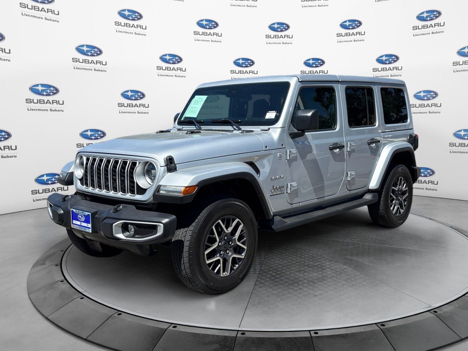 2024 Jeep Wrangler Sahara's photo