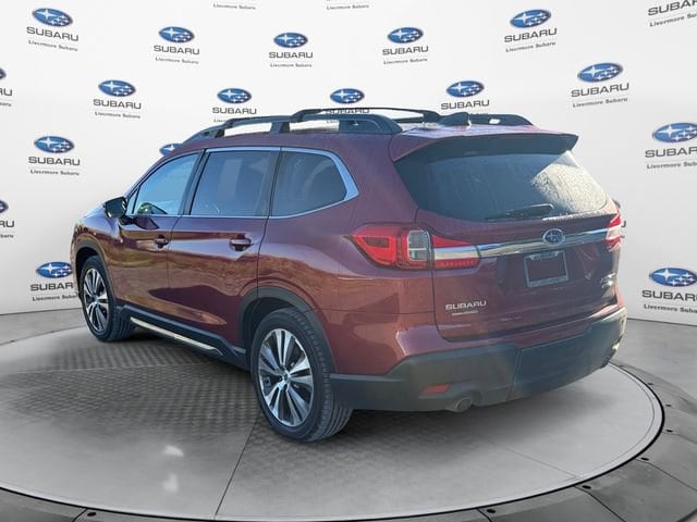 2022 Subaru Ascent Limited photo 5