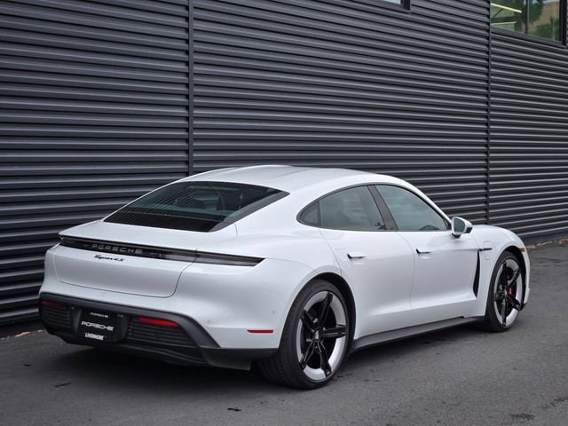 2025 Porsche Taycan 4S photo 6