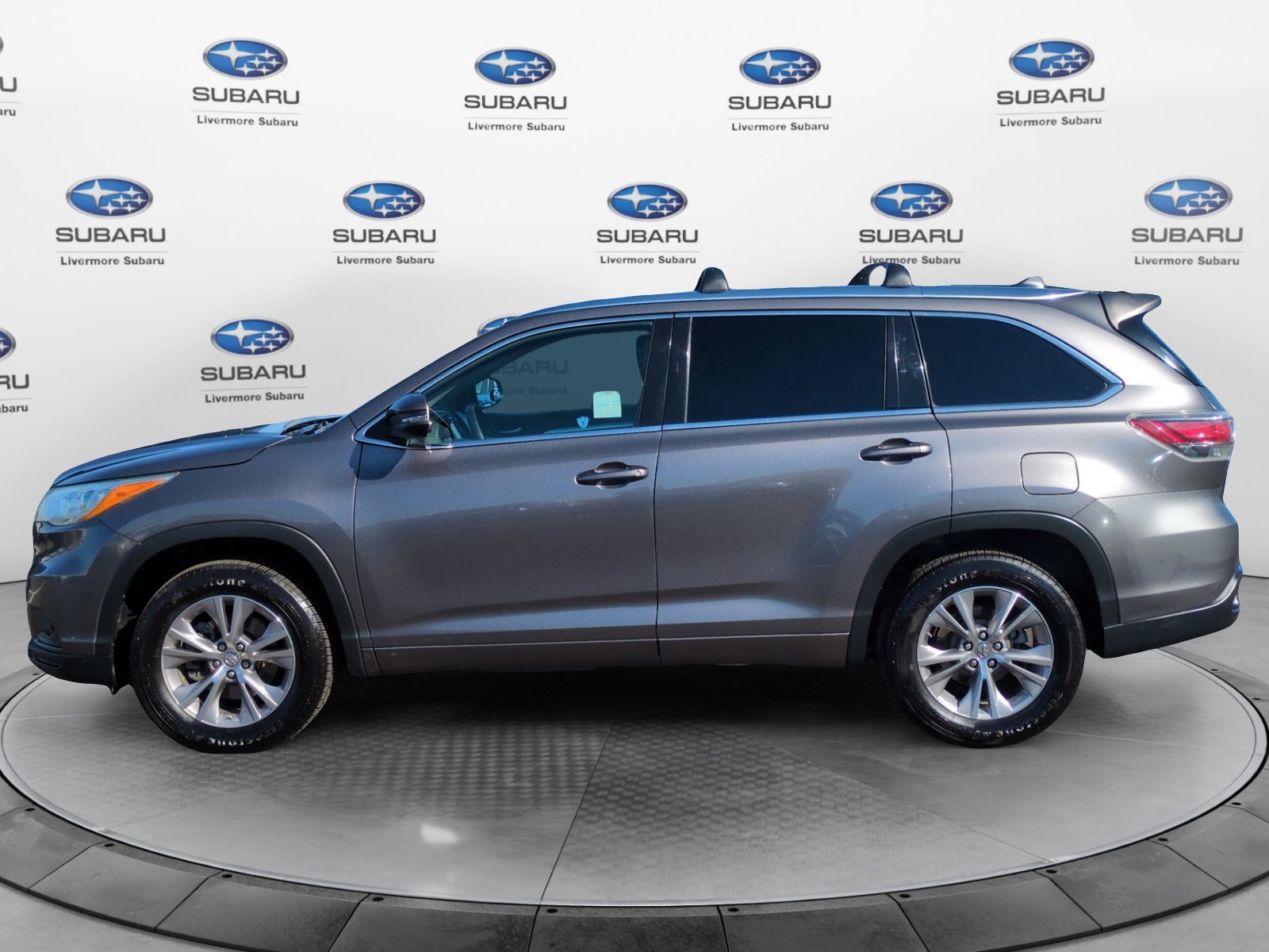 Used 2015 Toyota Highlander XLE with VIN 5TDKKRFH5FS038561 for sale in Livermore, CA