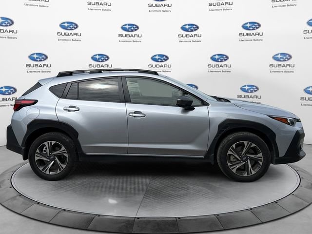 2024 Subaru Crosstrek Premium photo 2