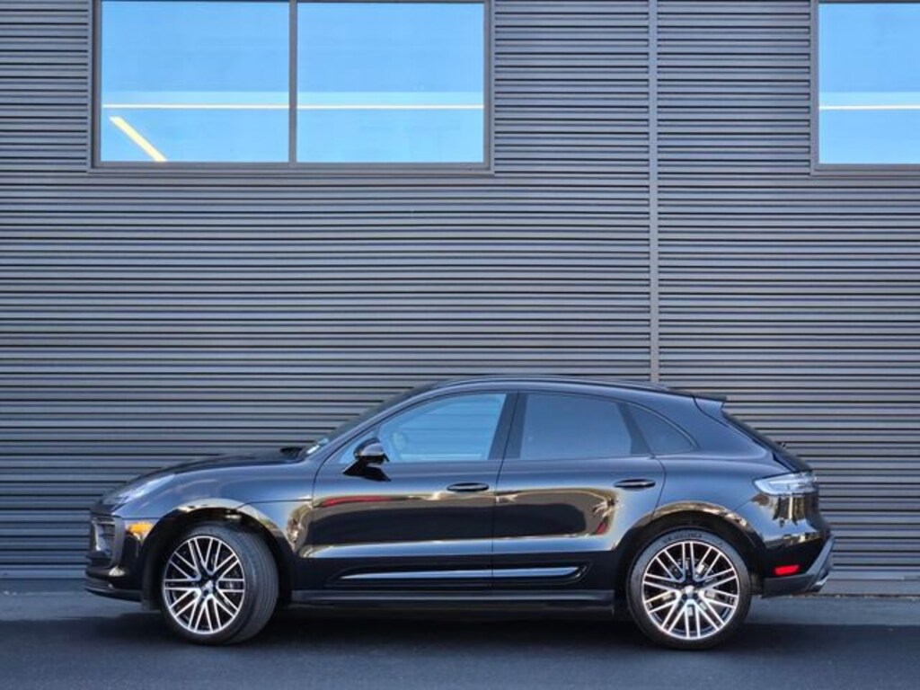 Used 2025 Porsche Macan SUV