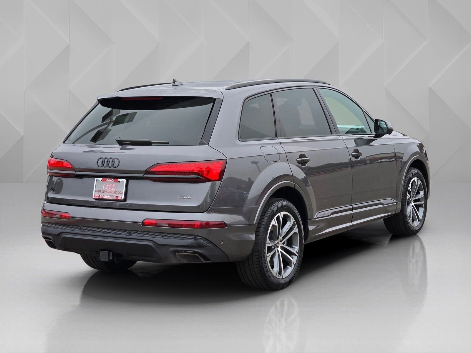 2025 Audi Q7 Premium Plus photo 6