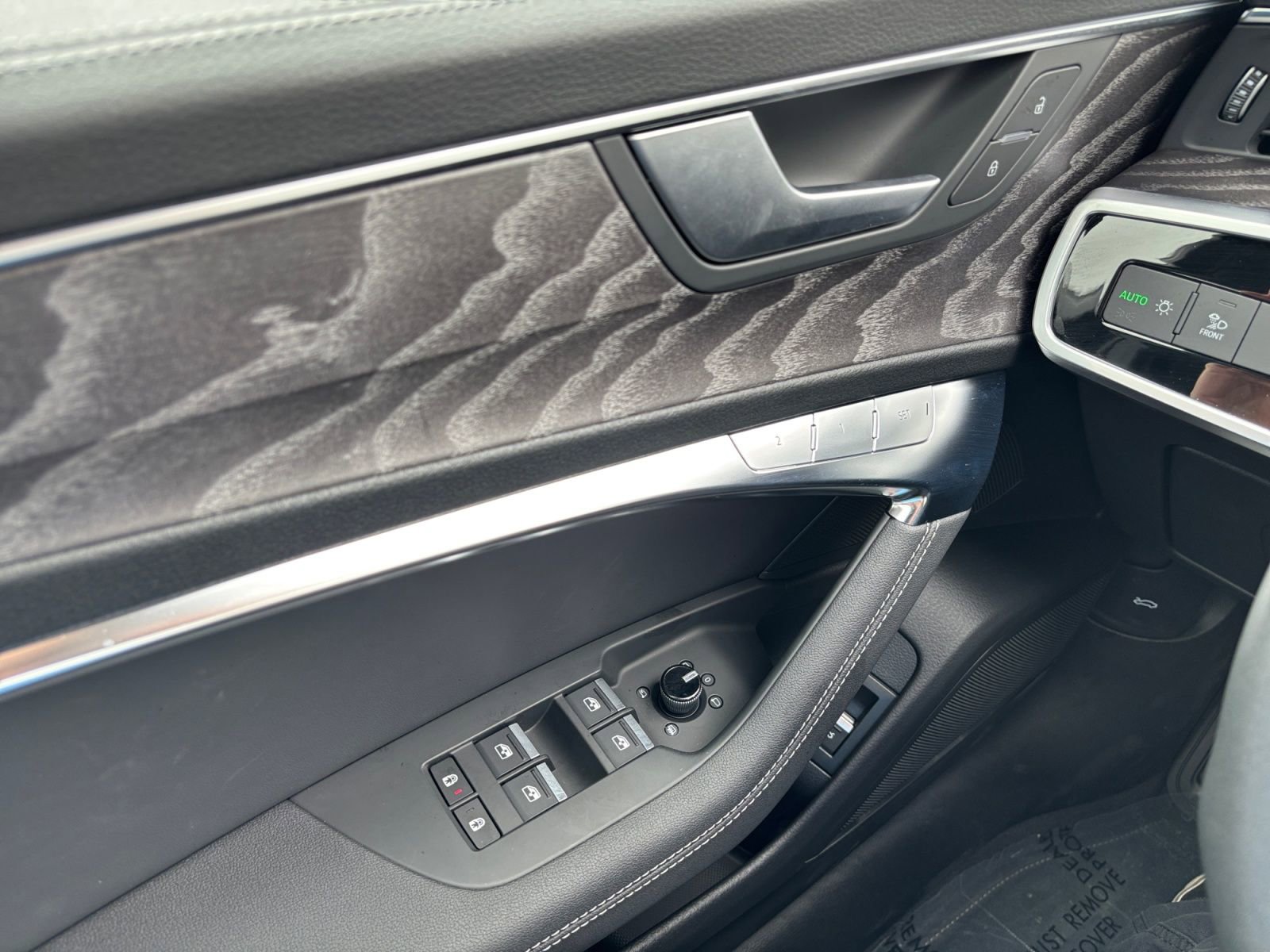 2025 Audi A6 Premium Plus - Photo 11