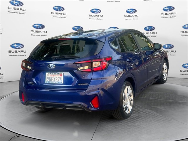 2024 Subaru Impreza Base photo 4