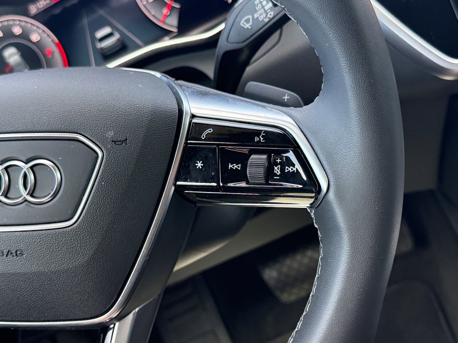 2025 Audi A6 Premium Plus - Photo 16