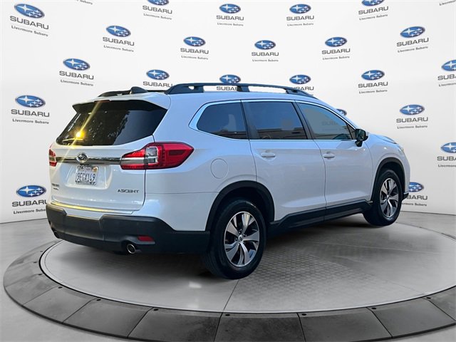 2022 Subaru Ascent Premium photo 4