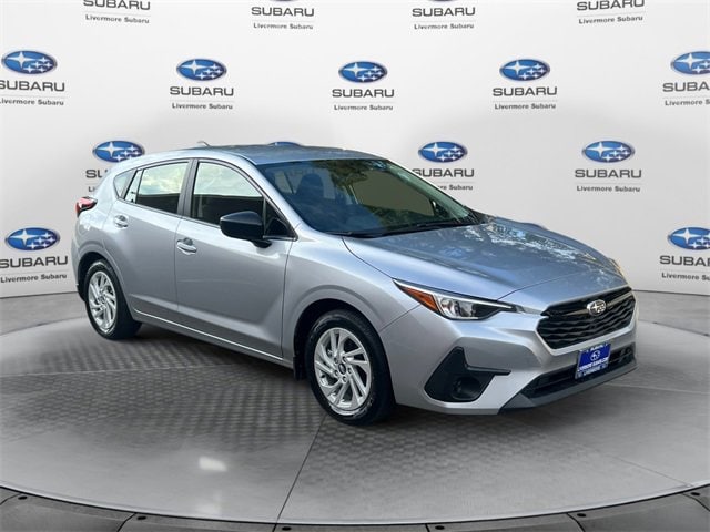 2025 Subaru Impreza Base's photo