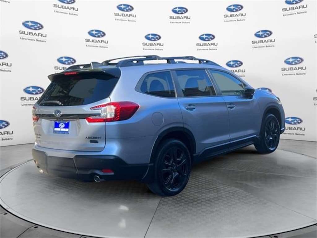 New 2026 Subaru Ascent Onyx Edition Touring SUV