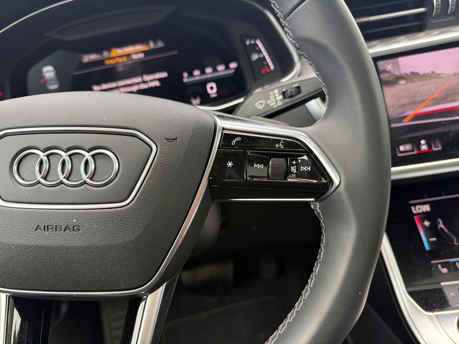 2025 Audi A6 Premium Plus - Photo 16