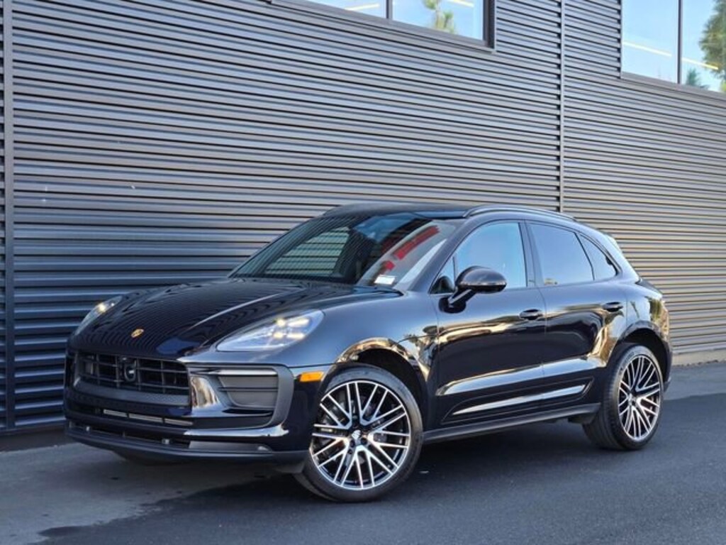 Used 2025 Porsche Macan SUV