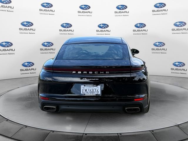 2026 Porsche Panamera 4 photo 4
