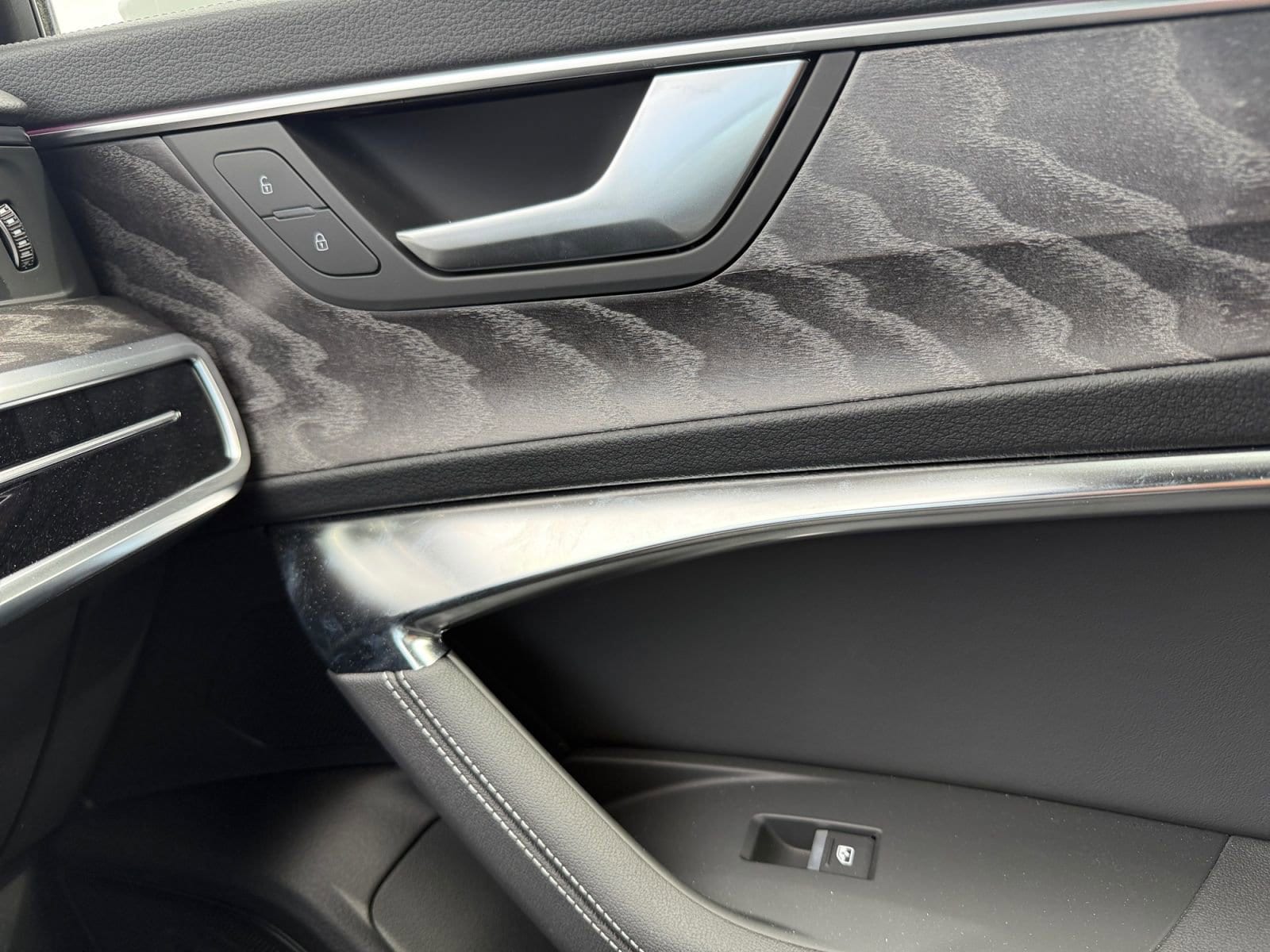 2025 Audi A6 Premium Plus - Photo 17