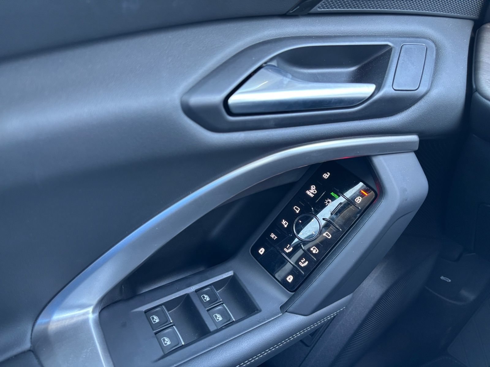 2025 Audi Q5 Premium Plus - Photo 11