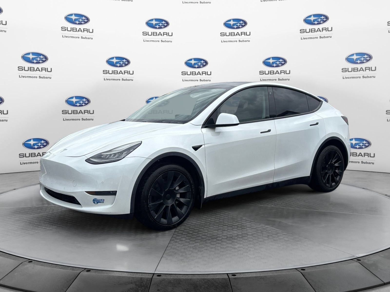 Used 2020 Tesla Model Y Long Range with VIN 5YJYGDEE9LF011126 for sale in Livermore, CA