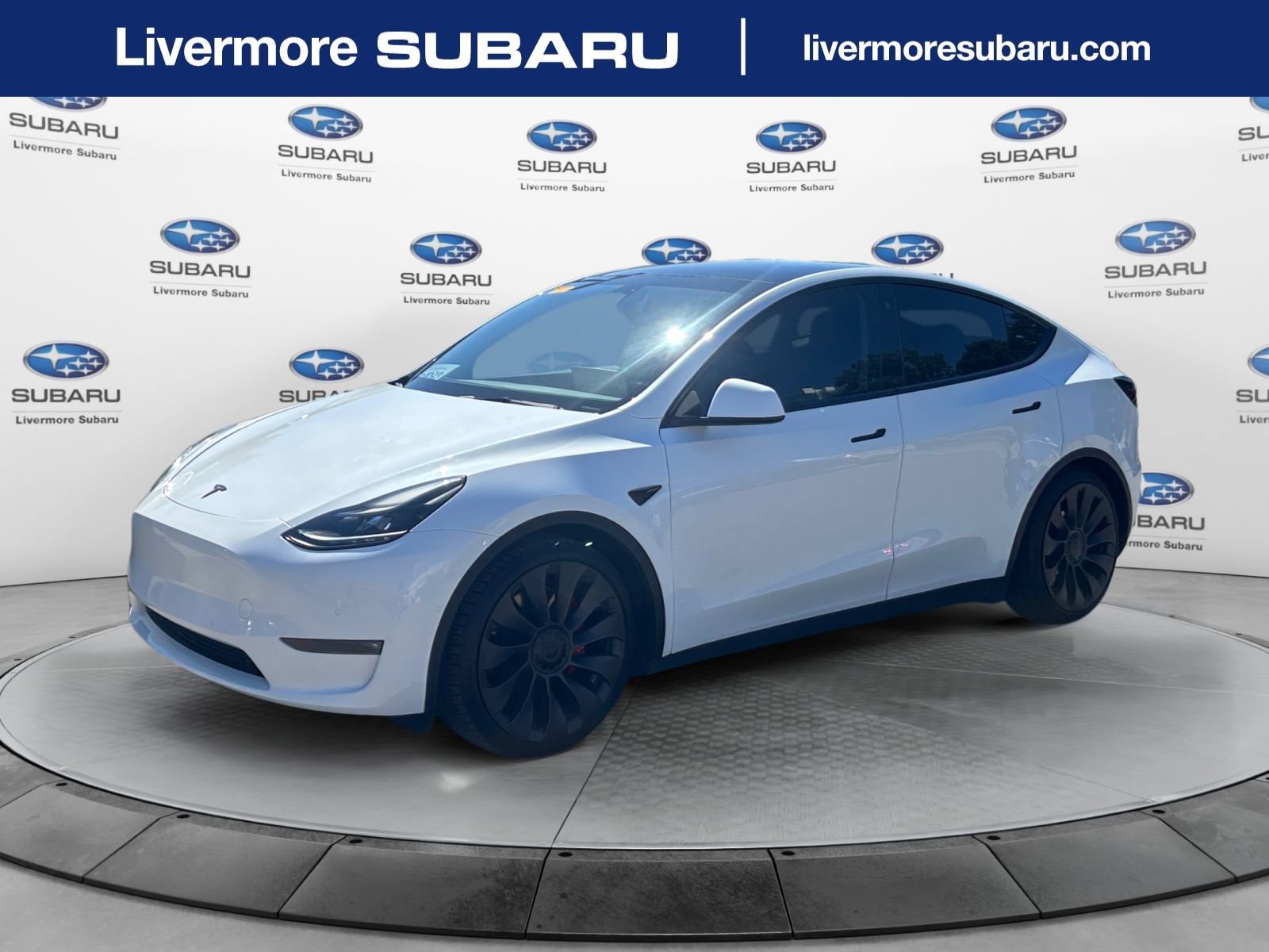 2023 Tesla Model Y Performance Dual Motor All-Wheel Drive's photo
