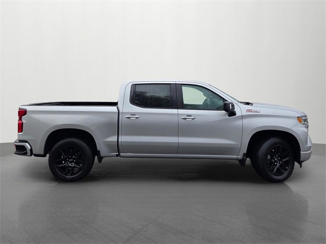 2022 Chevrolet Silverado 1500 RST photo 3