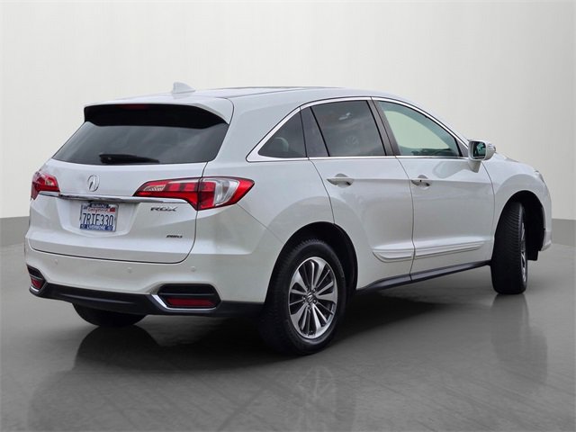 2016 Acura RDX Advance photo 3