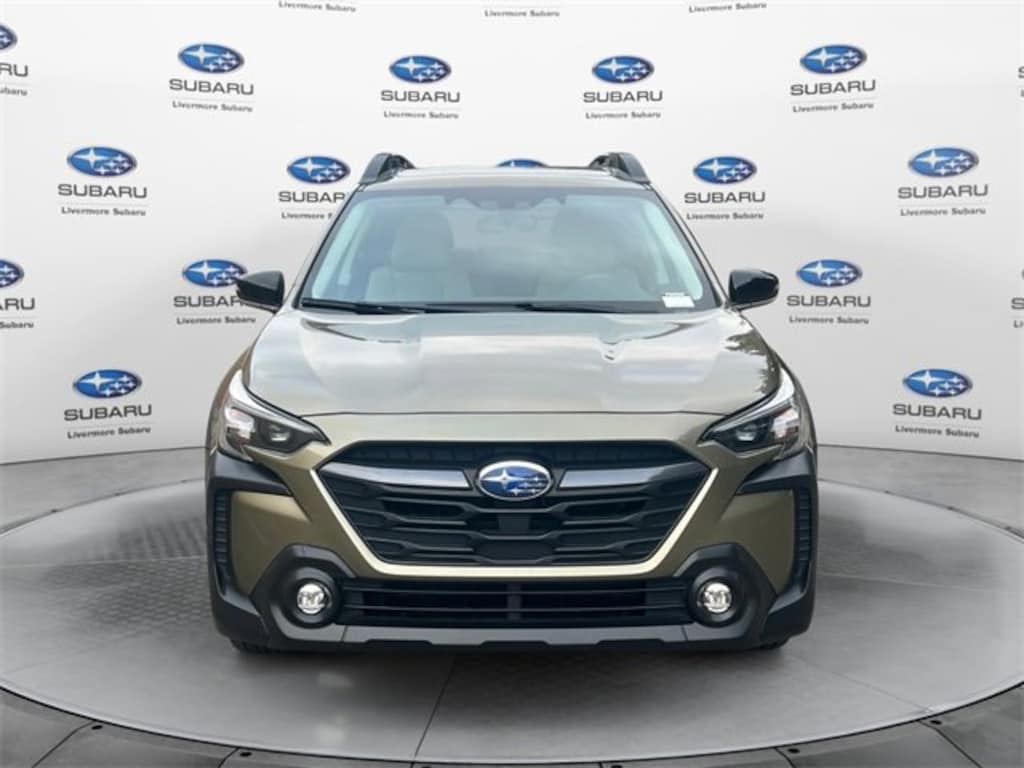 Used 2023 Subaru Outback Premium SUV