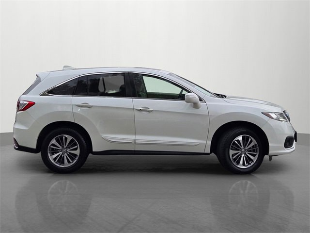 2016 Acura RDX Advance photo 2