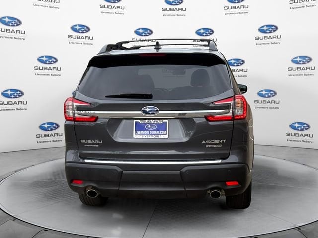 2023 Subaru Ascent Limited photo 4