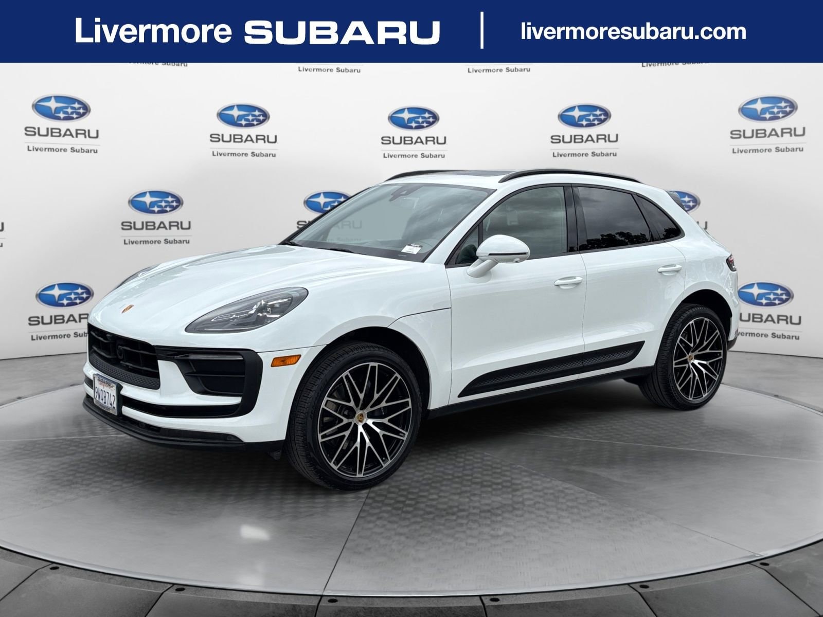 2026 Porsche Macan's photo