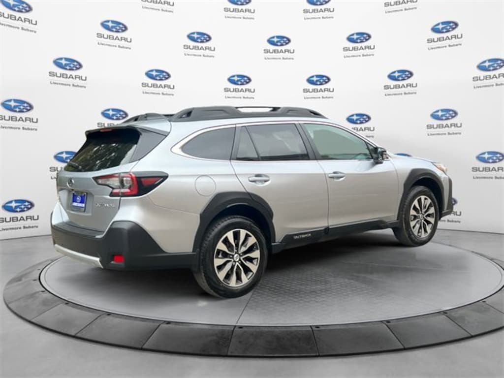 New 2025 Subaru Outback Limited SUV