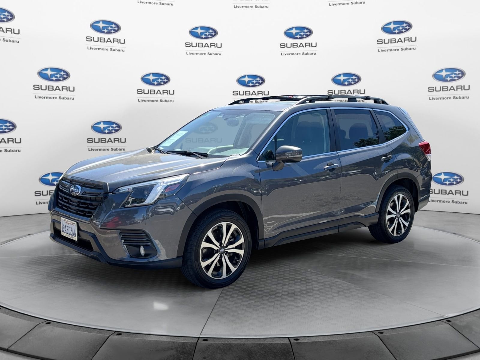 2022 Subaru Forester Limited's photo