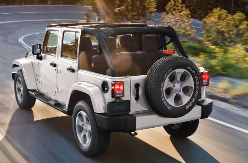 The 2017 Wrangler Unlimited Sahara – The Official Vehicle of Summer! |  Livonia Chrysler Jeep