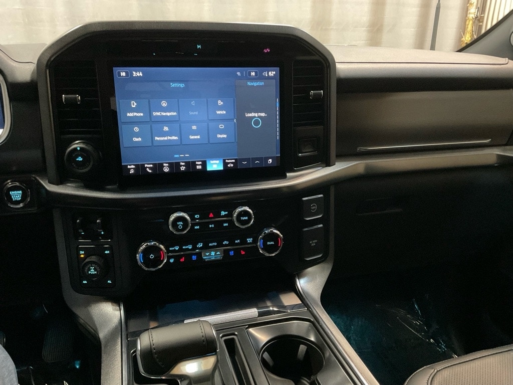 2025 Ford F-150 Platinum - Photo 12