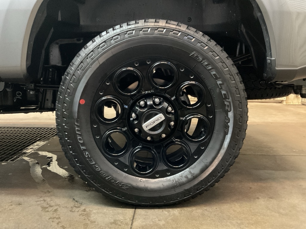 2026 Ford F-250 Super Duty XLT - Photo 15
