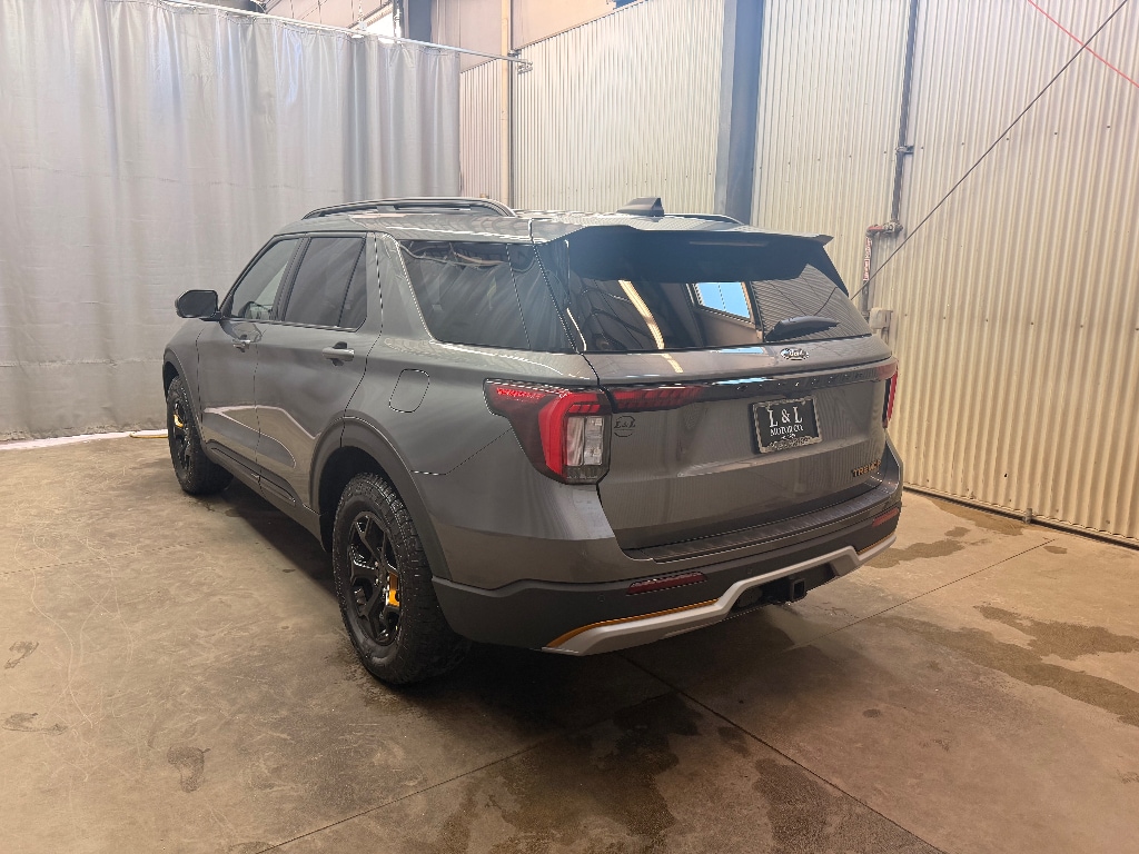 2026 Ford Explorer Tremor - Photo 6