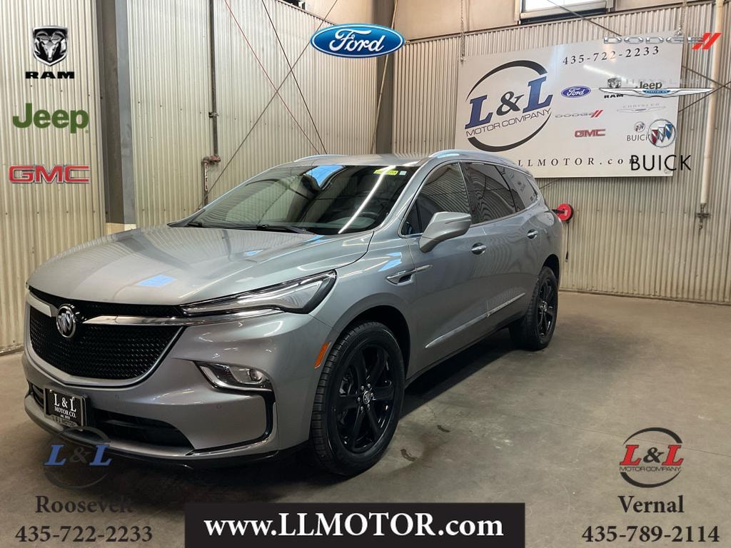 Used 2023 Buick Enclave Essence SUV
