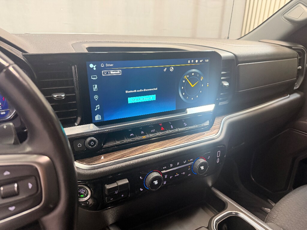 2022 Chevrolet Silverado 1500 LT - Photo 10