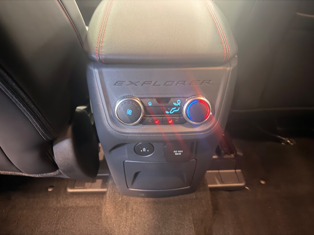 2026 Ford Explorer ST - Photo 16