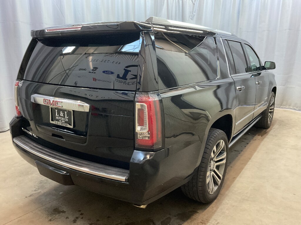 Used 2020 GMC Yukon XL Denali SUV