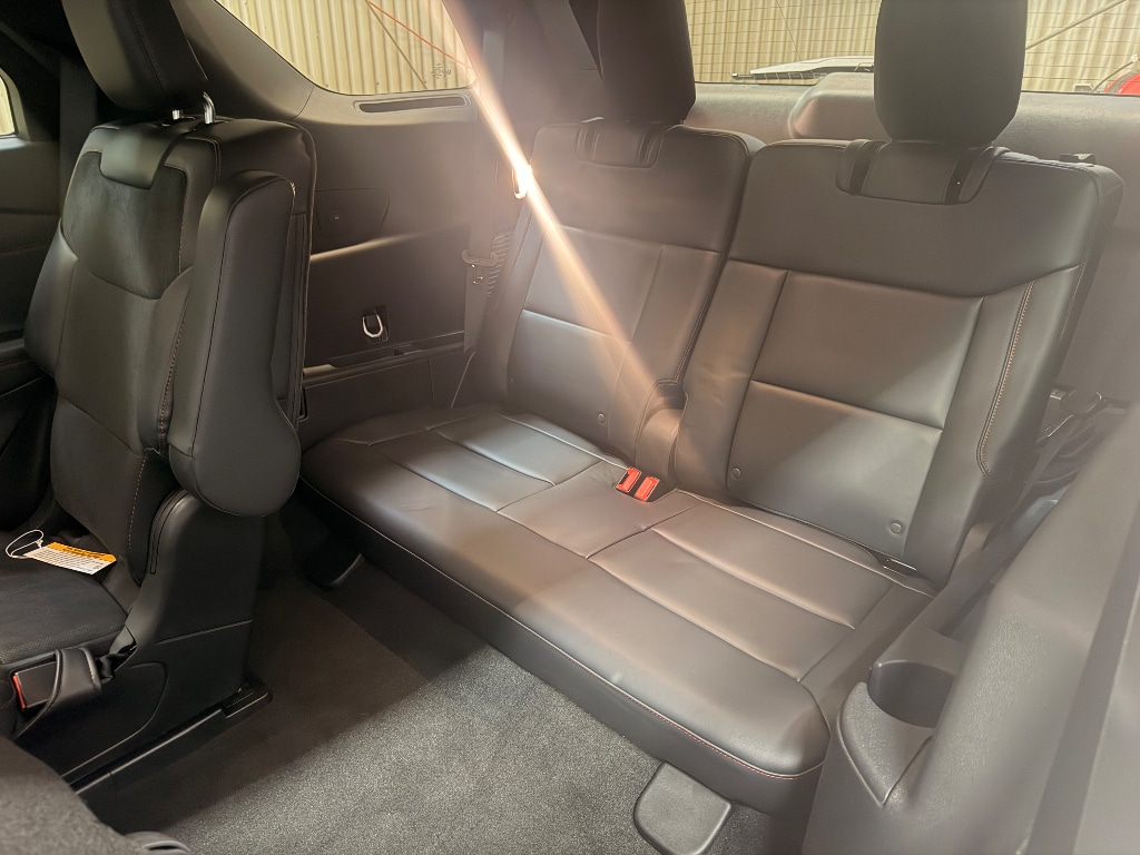 2026 Ford Explorer ST - Photo 15