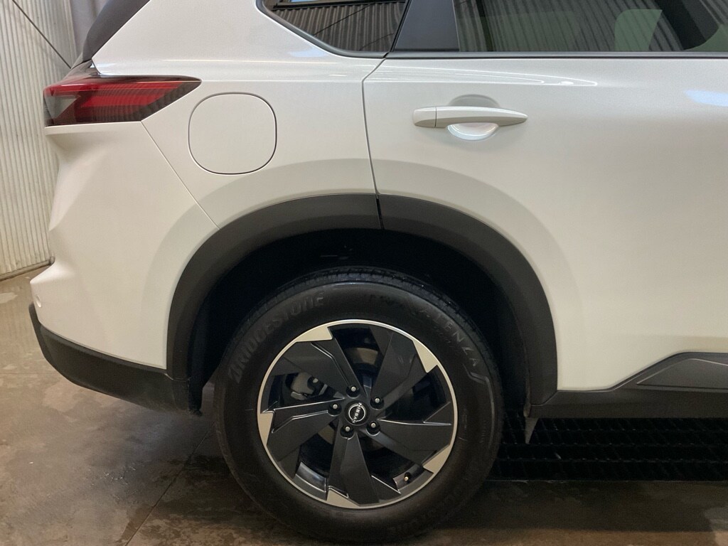 Used 2025 Nissan Rogue SV SUV