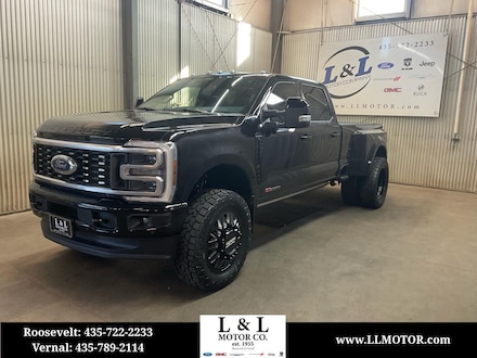 2025 Ford F-350 Truck Crew Cab