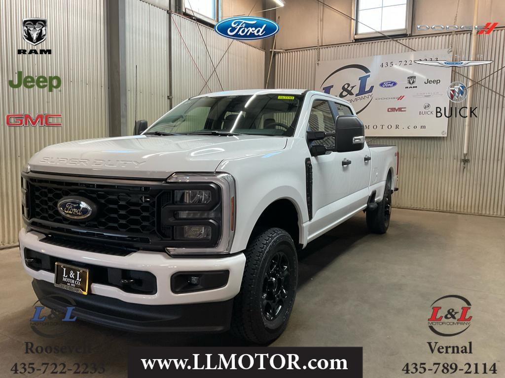 New 2026 Ford F-250 Truck Crew Cab