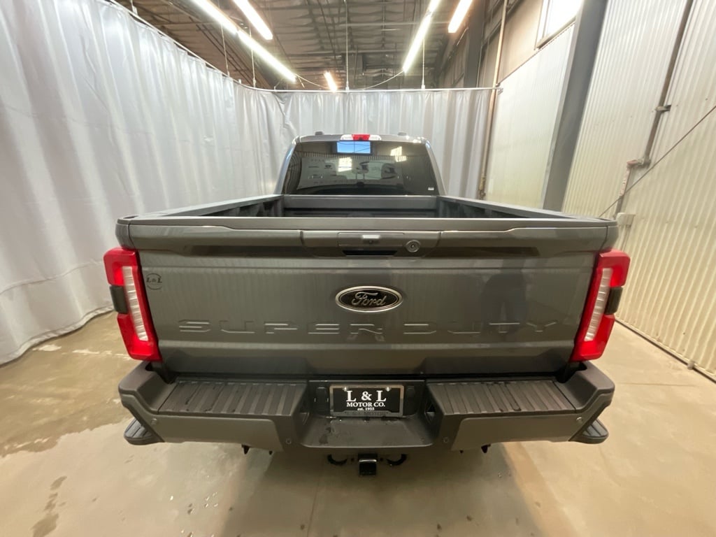 2026 Ford F-250 Super Duty XLT - Photo 6