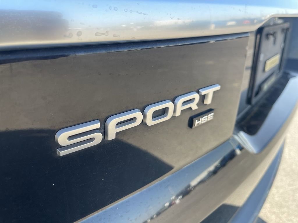 2020 Land Rover Range Rover Sport HSE photo 4