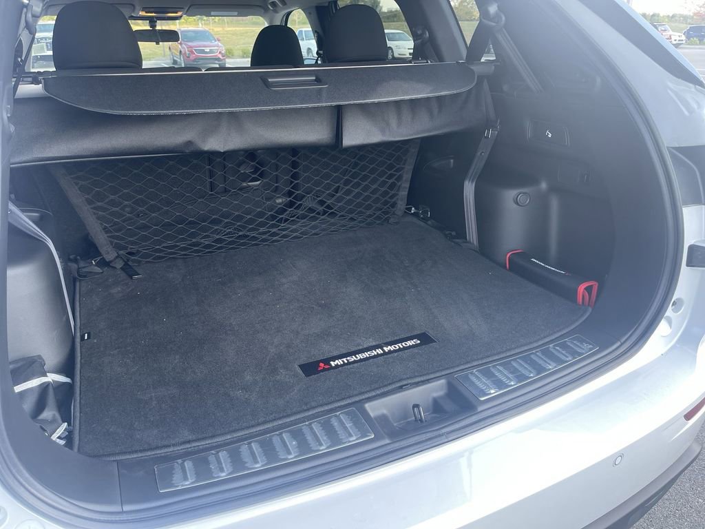 2024 Mitsubishi Outlander ES 2.5 S-AWC photo 4