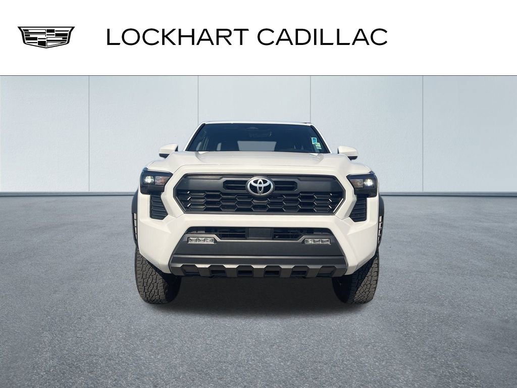 2024 Toyota Tacoma SR5 photo 2