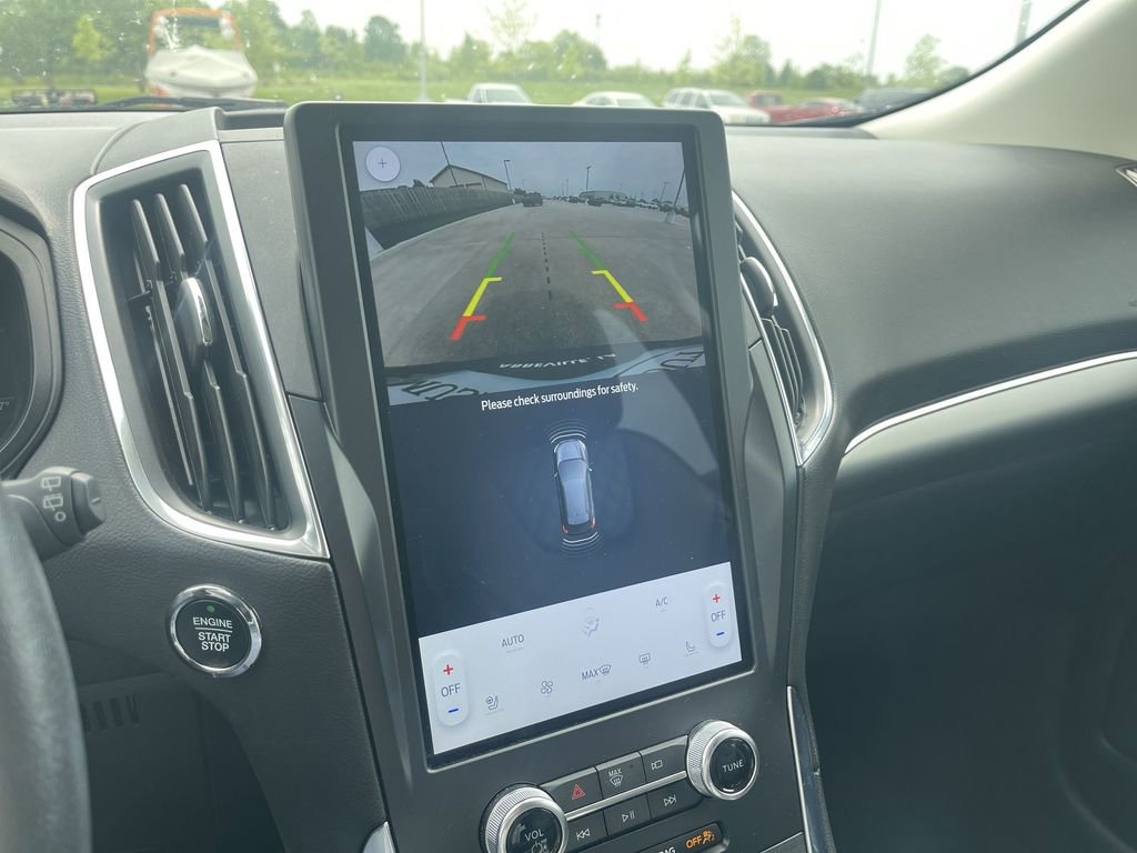 2024 Ford Edge Titanium - Photo 26