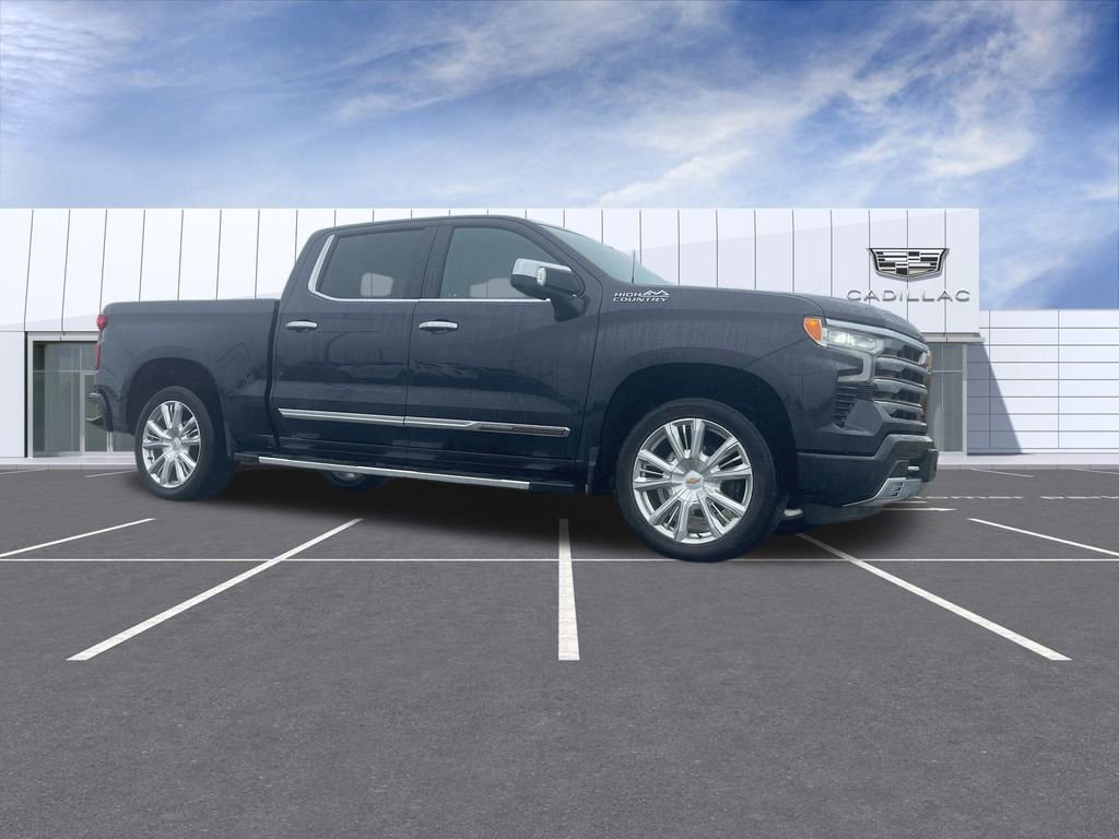 2022 Chevrolet Silverado 1500 High Country's photo