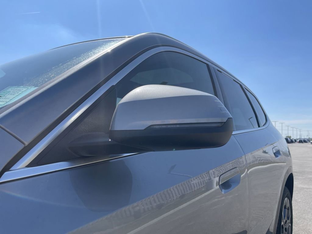 2025 Bmw X1 XDrive28i photo 3