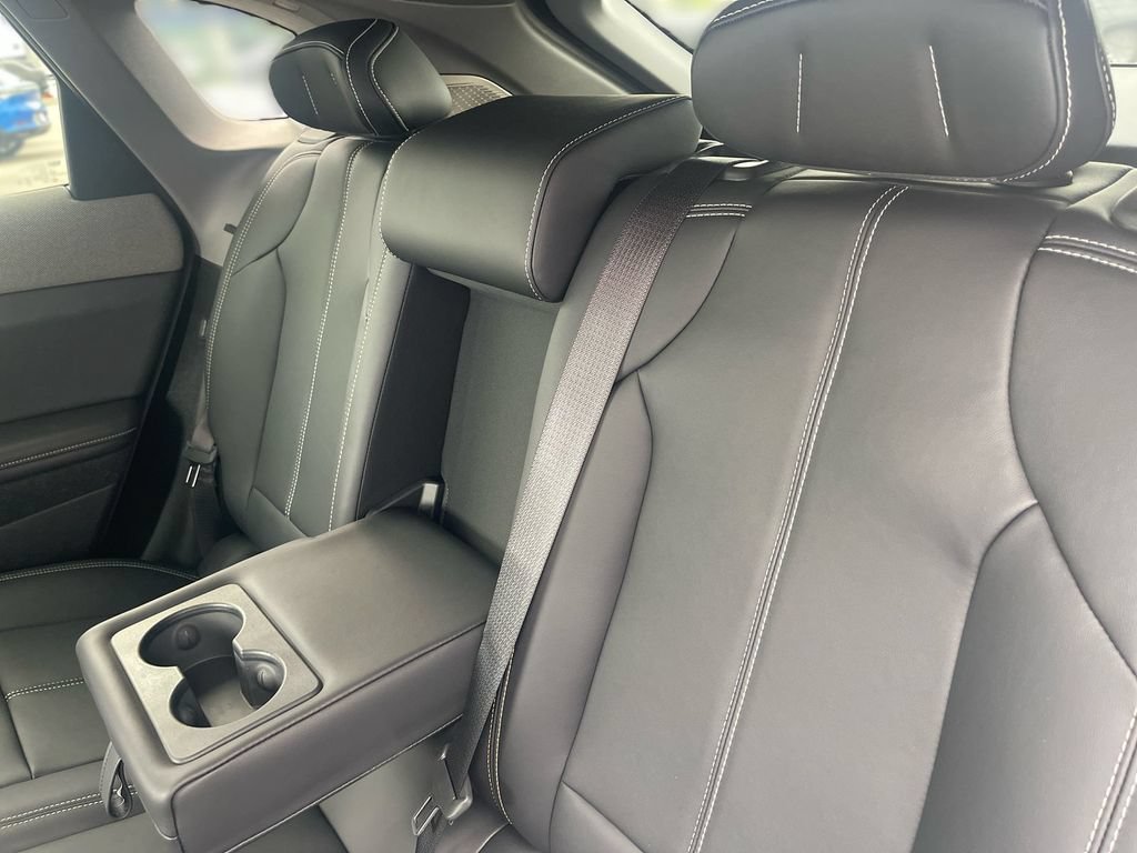 2027 Cadillac OPTIQ Luxury - Photo 35