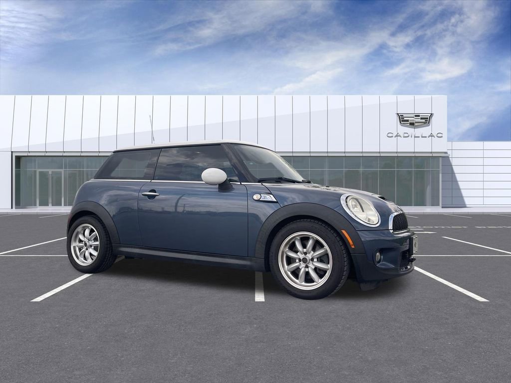 2010 MINI Cooper S's photo